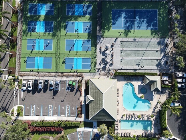 Building Photo - 2925 Cypress Trace Cir