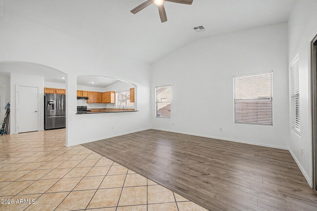 Building Photo - 9631 W Kirby Ave
