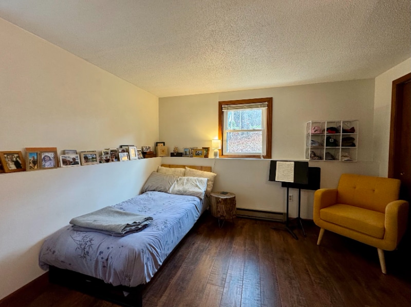 Building Photo - 27 N Hillside Rd