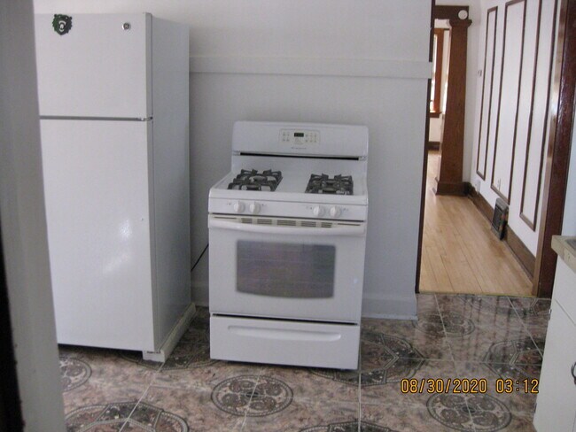 Building Photo - 1248 S 50th St