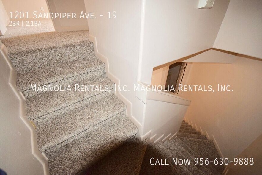 Building Photo - 1201 Sandpiper Ave