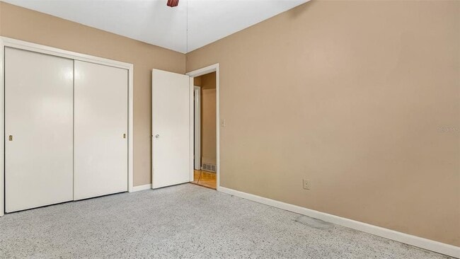 Building Photo - 1460 S Betty Ln