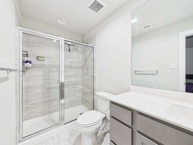 Building Photo - 11823 Maple Oak Dr