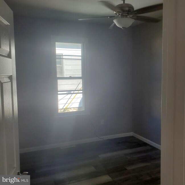 Building Photo - 12512 Stone Bridge Dr