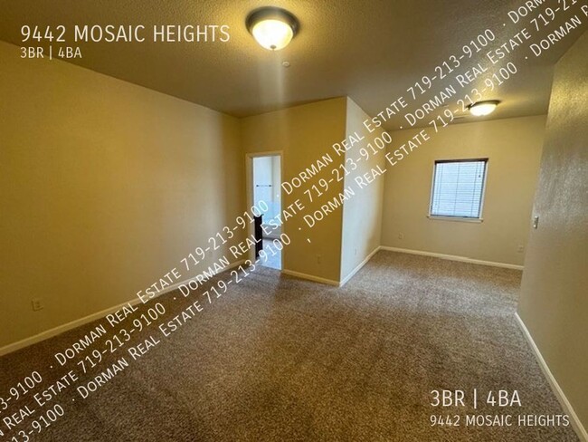 Building Photo - 9442 Mosaic Heights