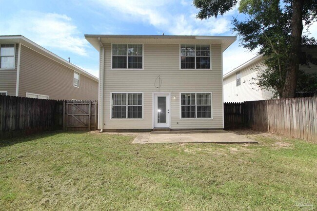 Building Photo - 6234 Cottage Woods Dr