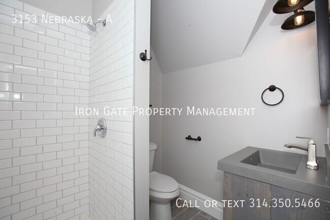 Building Photo - 3153 Nebraska-A