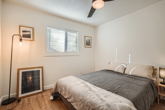 Building Photo - 940 S Arcadia St