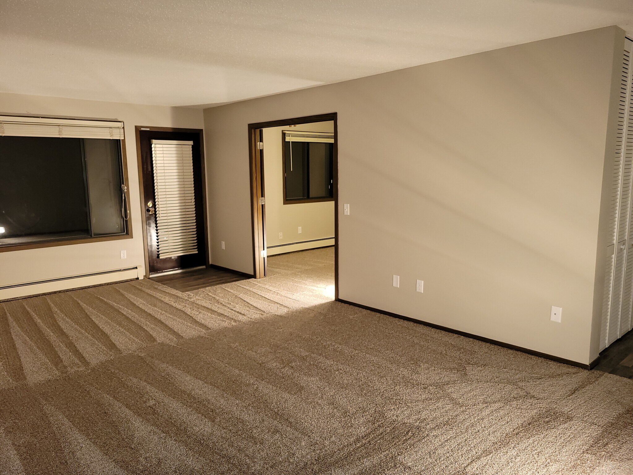 Building Photo - 3917 Heritage Hills Dr