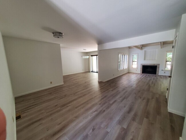 Building Photo - 3113 Lippizaner Ln