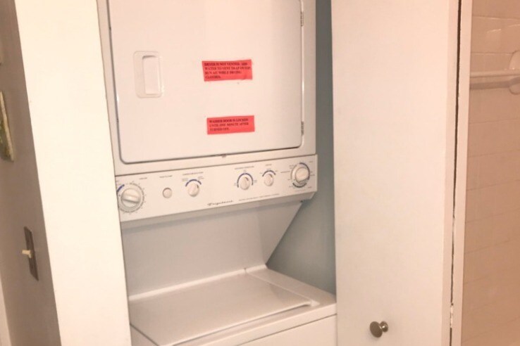 In unit Washer and Dryer - 4500 McPherson Ave