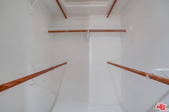 Building Photo - 11960 Iowa Ave