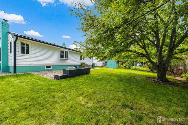 Building Photo - 56 Rieder Rd