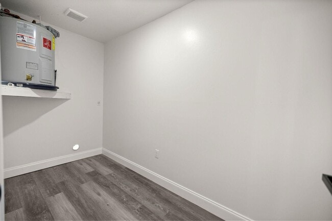 Building Photo - 14090 SW 34th Terrace Rd