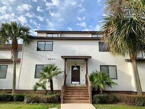 Building Photo - SPACIOUS 3 Bedroom/2.5 Bath in Brandywine. One of a kind & STEPS TO THE OCEAN. Community Pool!