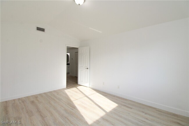 Building Photo - 26471 Bonita Fairways Blvd