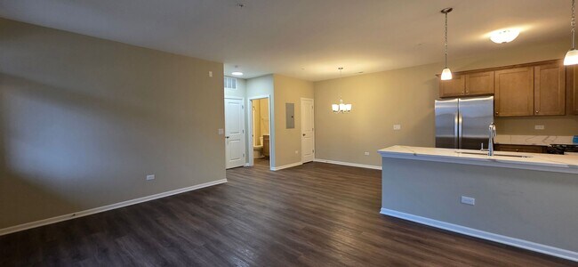 Building Photo - Chestnut - 2Br/2Ba Rental Home - First Floor