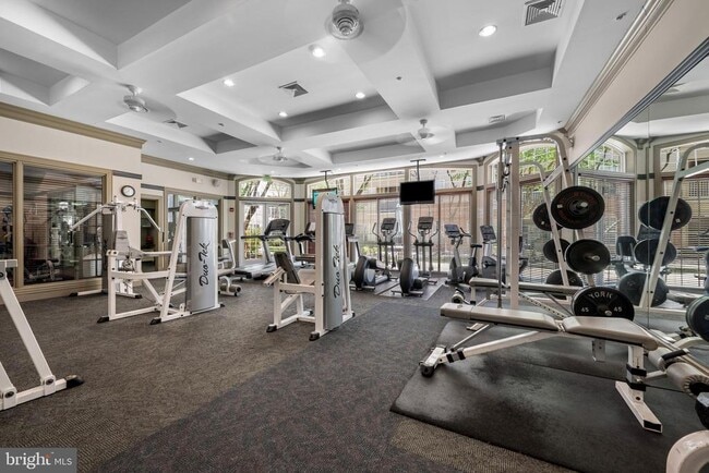 Building Photo - 556 Rhapsody Ct