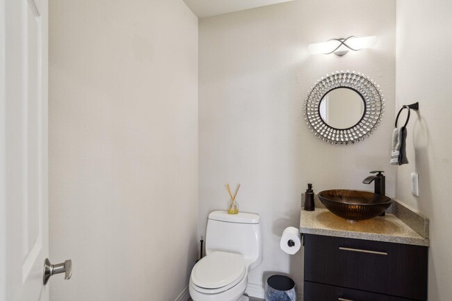 Building Photo - 45450 Desert Fox Dr