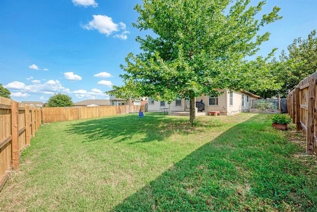 Building Photo - 114 Killian Loop