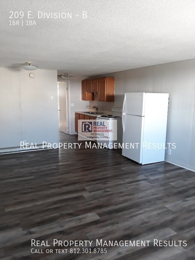 Building Photo - 209 E. Division-B