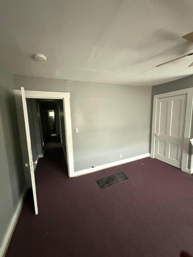 Building Photo - 1180 4th St