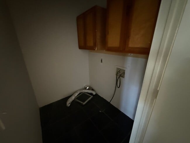 Building Photo - Palm Heights