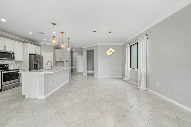 Building Photo - 8359 Hanoverian Dr