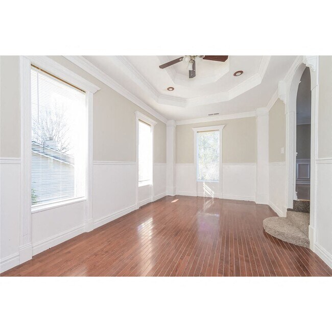 Building Photo - 710 Flanigan Ct