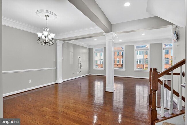 Building Photo - 21285 Park Grove Terrace