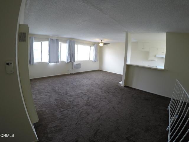 Building Photo - 13050 Dronfield Ave