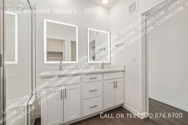 Building Photo - 2252 Arikaree Hts