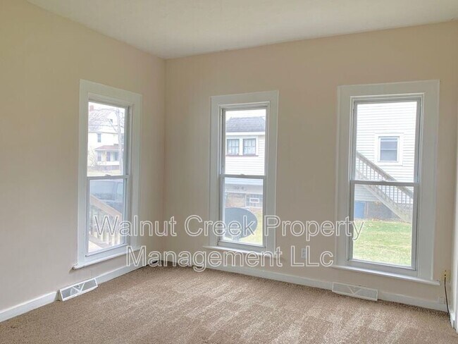 Building Photo - 362 Furnace St