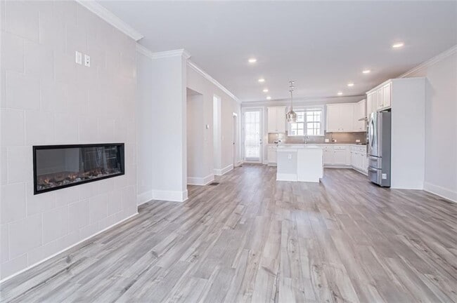 Building Photo - 4010 Maypop Ln