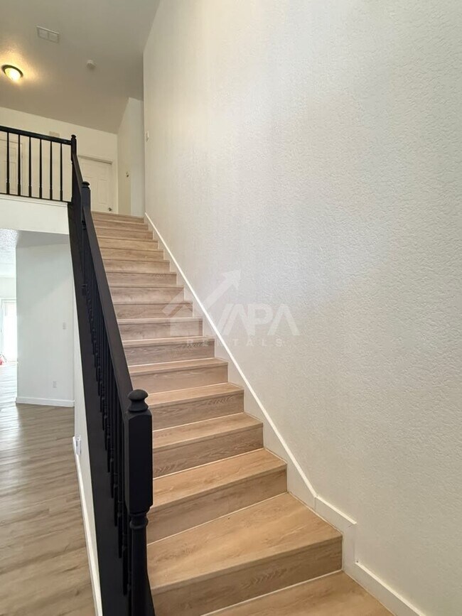 Building Photo - 918 Spring Knoll