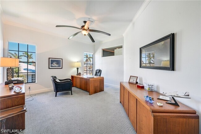 Building Photo - 705 10th St S