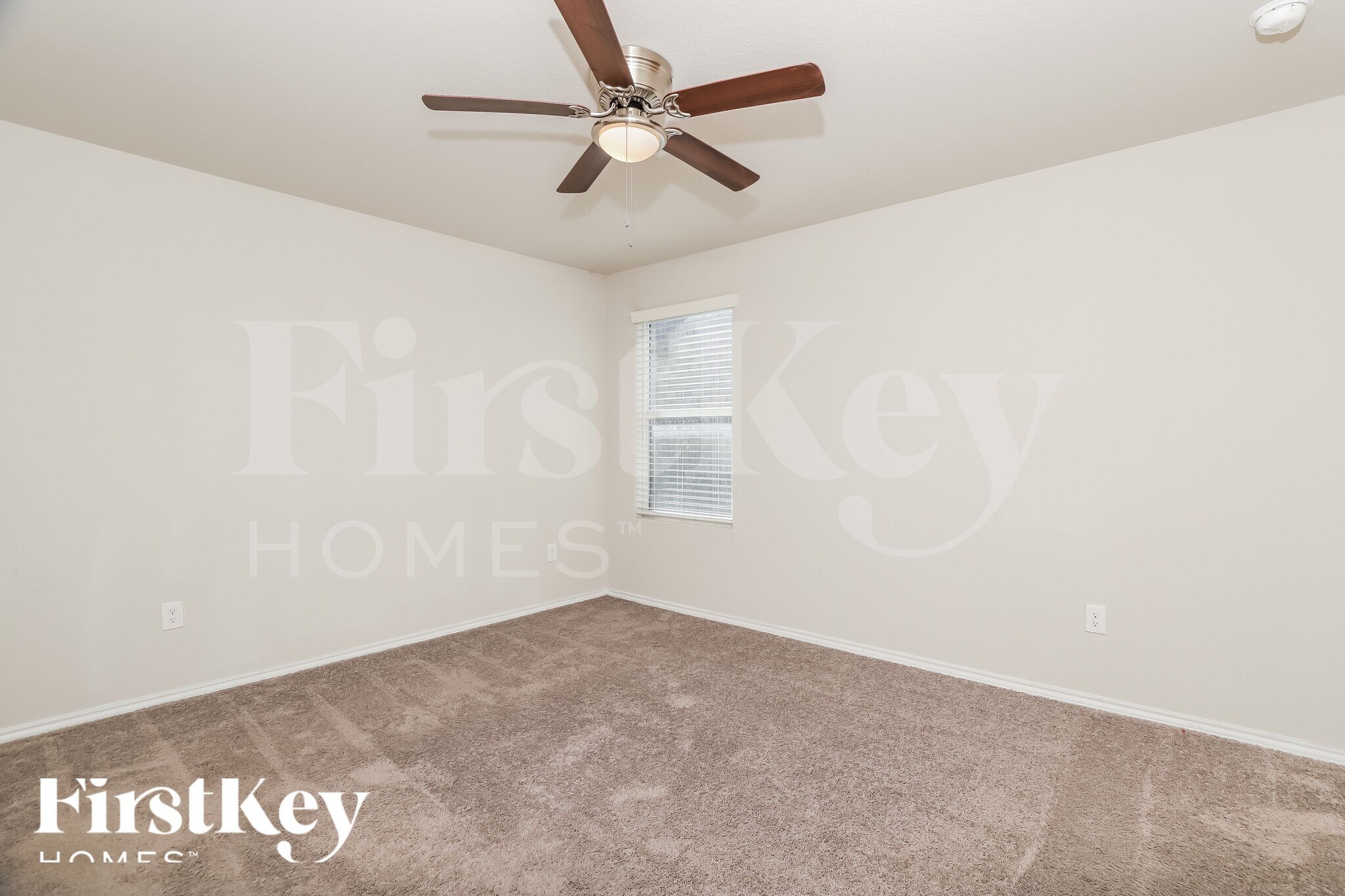 Building Photo - 14030 Silos Meadows