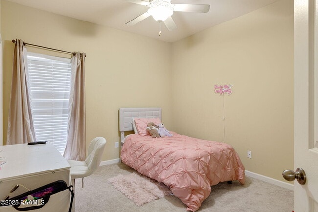 Building Photo - 111 Meagans Way Dr