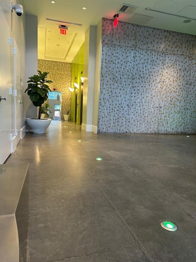 Building Photo - 133 NE 2nd Ave