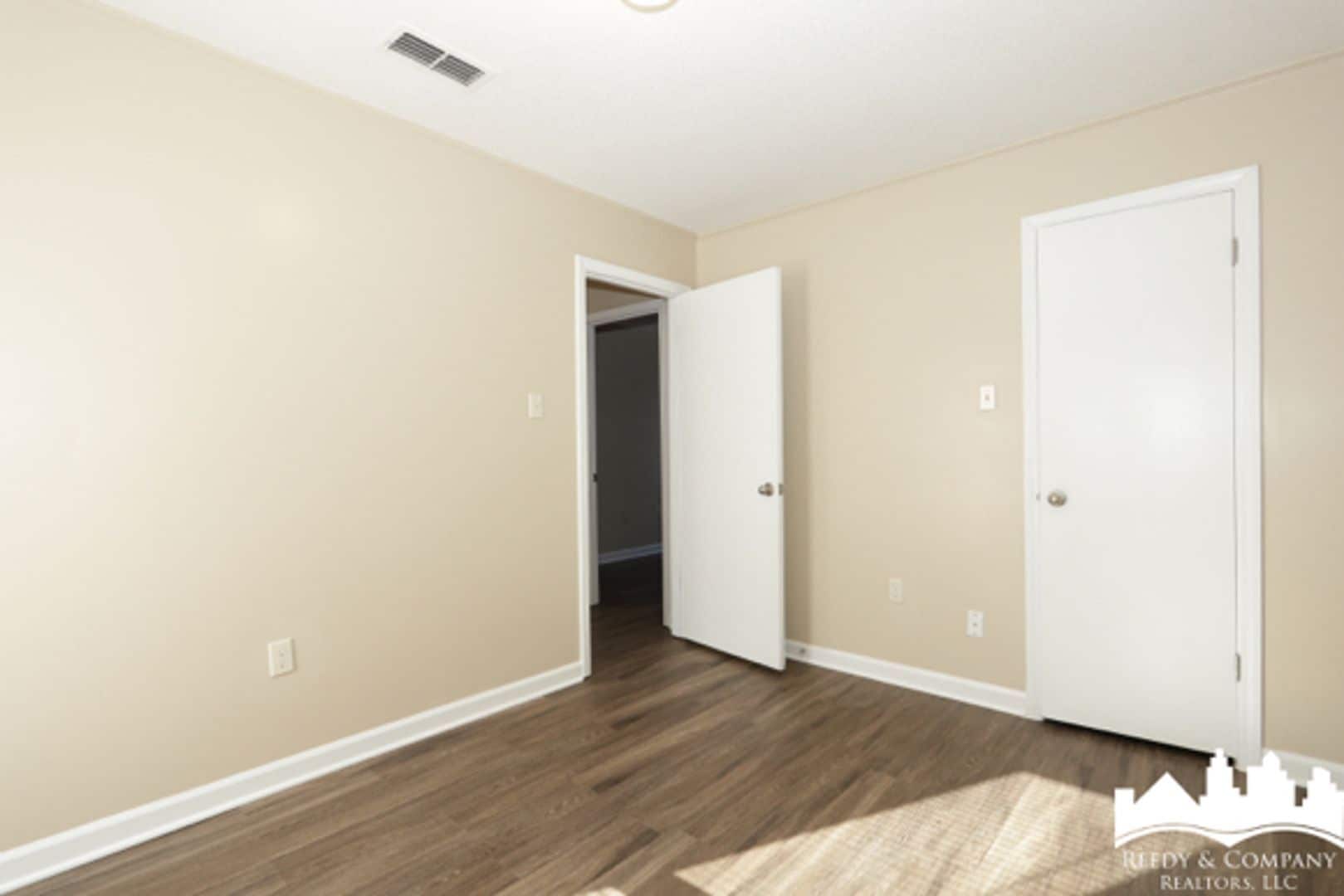 Building Photo - 6051 Port Harbor Dr