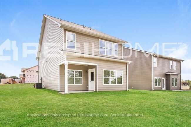 Building Photo - 208 Buxton Ave