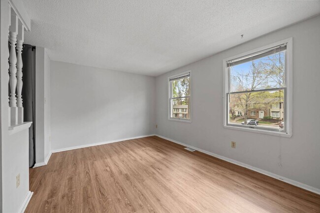 Building Photo - 7716 Sandra Ln