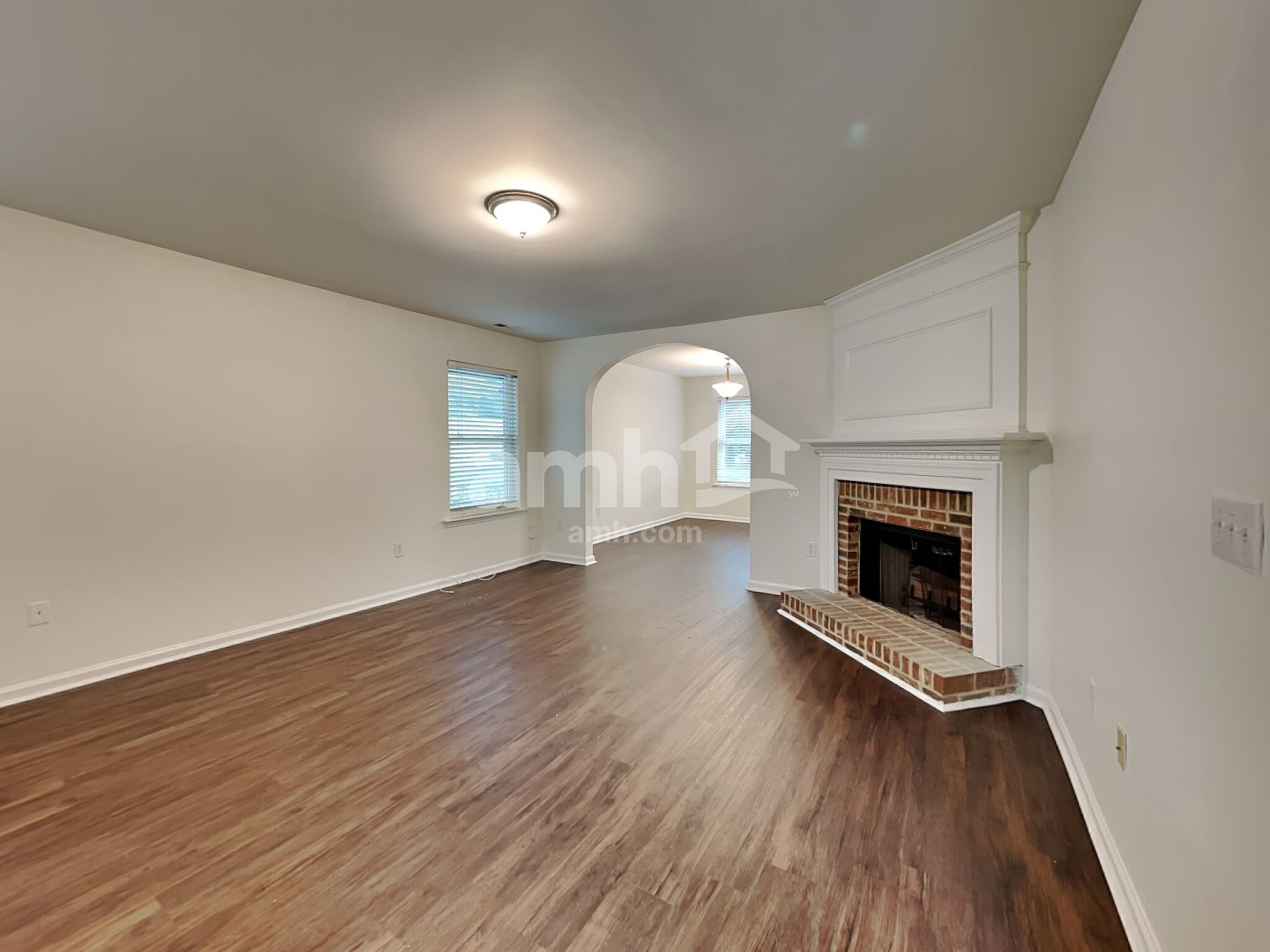 Building Photo - 4401 Cobble Creek Ln