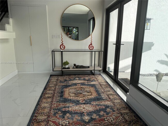 Building Photo - 7521 SW 56th St