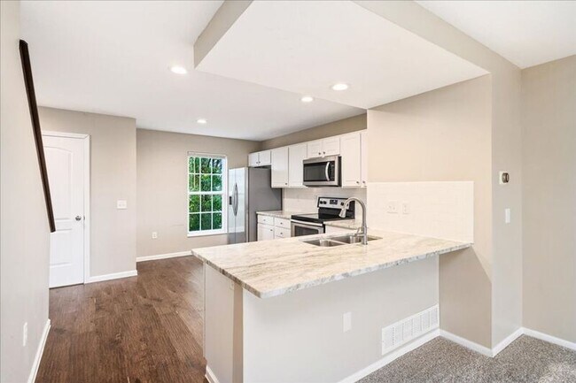 Building Photo - 7208 Billy Goat Dr