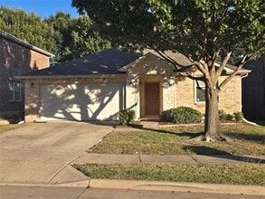 Building Photo - 13194 Ambrose Dr