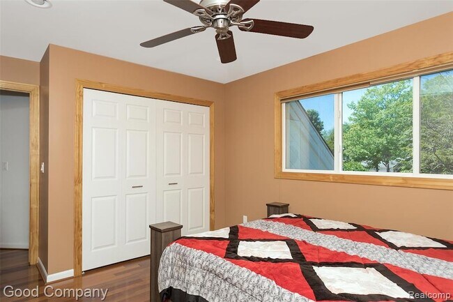 Building Photo - 30384 Castleford Ct