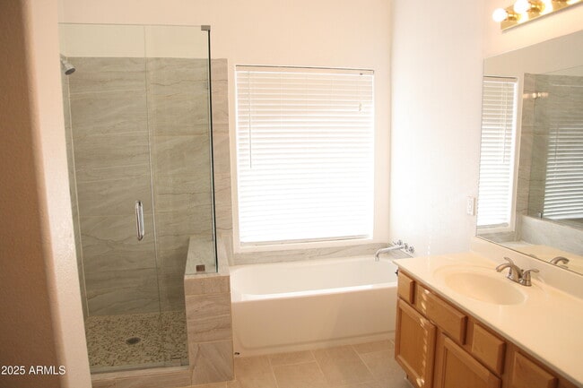 Building Photo - 16044 S 18th Ave