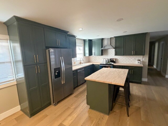 Building Photo - 10640 Penn Dr