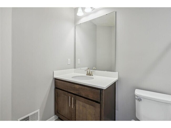 Building Photo - 6993 Huckleberry Dr